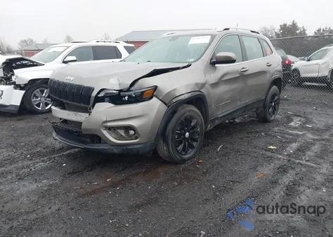 2019 Jeep Cherokee Latitude 4X4 из США, поврежденный, VIN 1C4PJMCX2KD102665